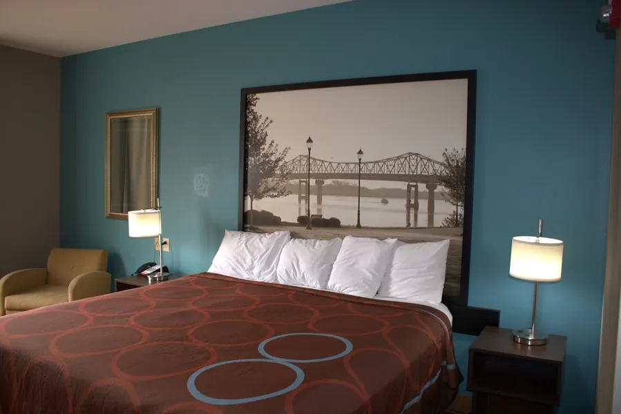 Super 8 by Wyndham Rainsville hotel detail image 6