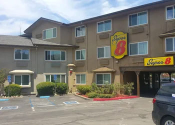 Super 8 By Wyndham Sacramento North hotel thumbnail 2