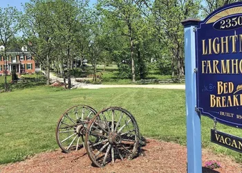 Lightner Farmhouse B&B hotel thumbnail 4