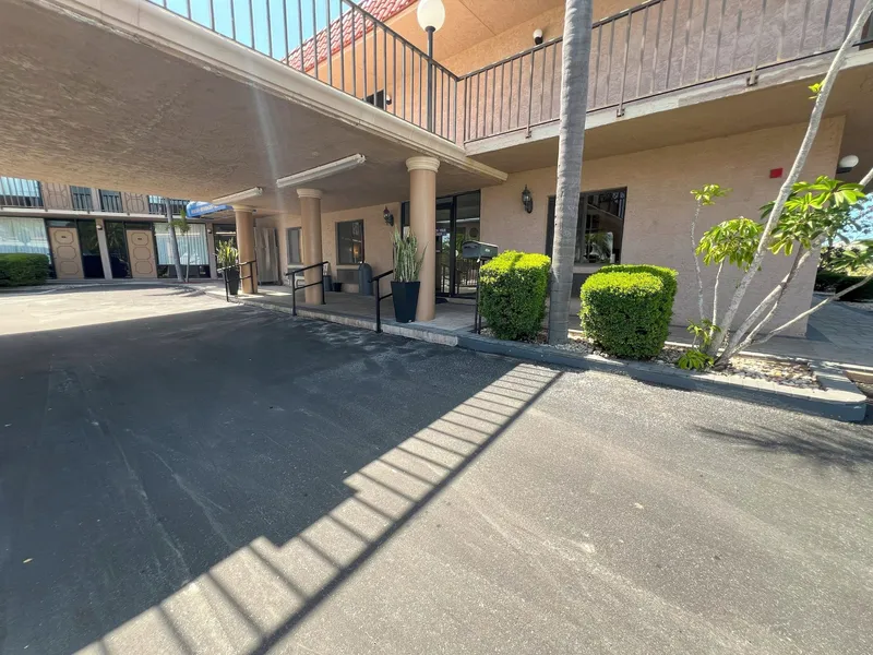Tarpon Shores Inn hotel detail image 2