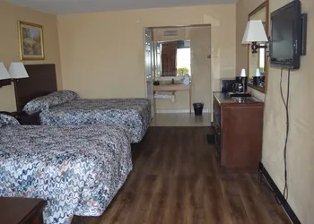 Tarpon Shores Inn hotel thumbnail 6