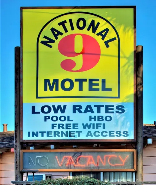 National 9 Santa Cruz hotel detail image 2