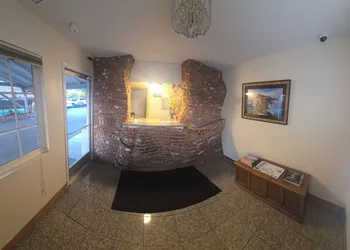 National 9 Santa Cruz hotel thumbnail 5