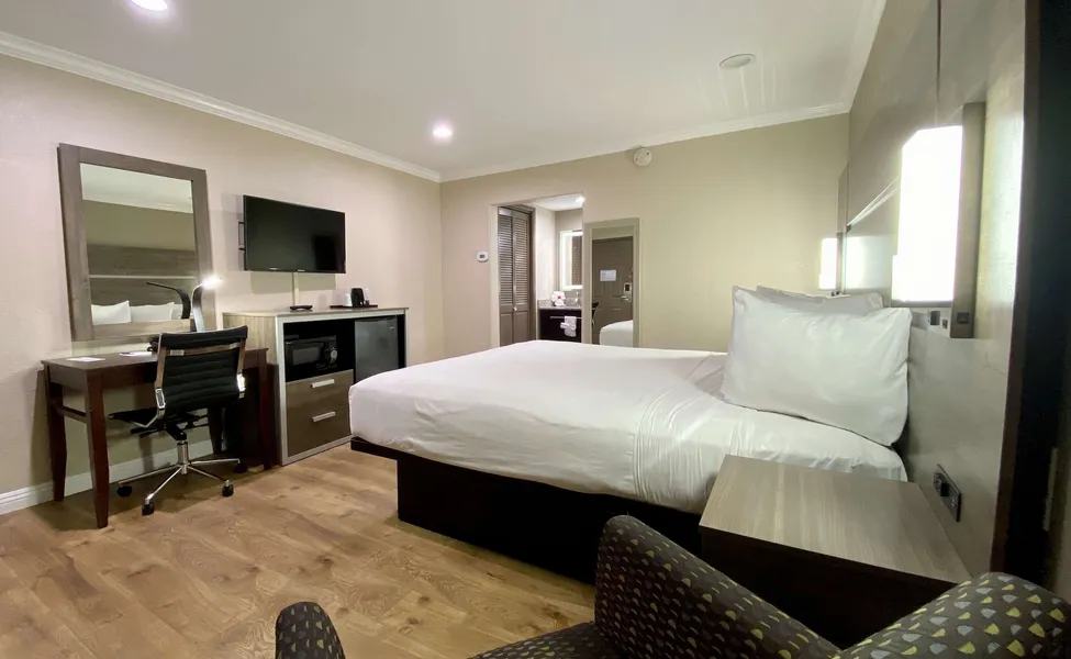 SureStay Hotel by Best Western Santa Cruz hotel detail image 6