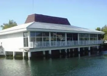 Sugar Loaf Lodge hotel thumbnail 5
