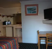 American Inn hotel detail image 4