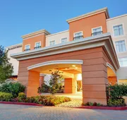 Embassy Suites by Hilton Valencia hotel detail image 3