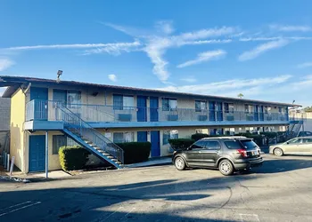 Franciscan Inn hotel thumbnail 3