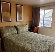 Budget INN hotel detail image 4