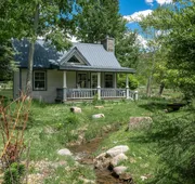 Apple Orchard Inn hotel detail image 4