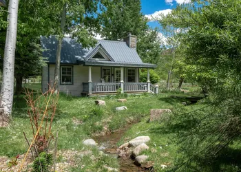 Apple Orchard Inn hotel thumbnail 4