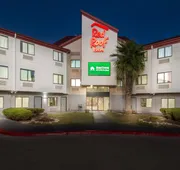 Red Roof Inn San Antonio - Seaworld/ Northwest hotel detail image 3