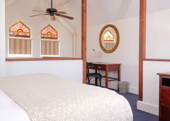 Harborside Inn hotel thumbnail 7