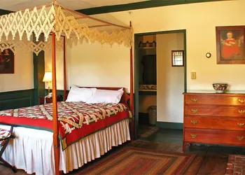 Whitehall Mansion Inn hotel thumbnail 5