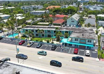 Horizon By The Sea Inn hotel thumbnail 5