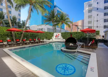 Red South Beach Hotel hotel thumbnail 2