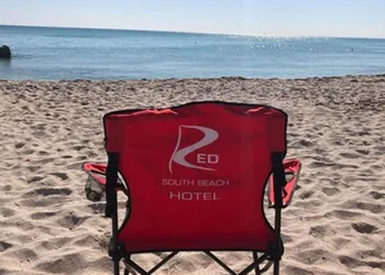 Red South Beach Hotel hotel thumbnail 3