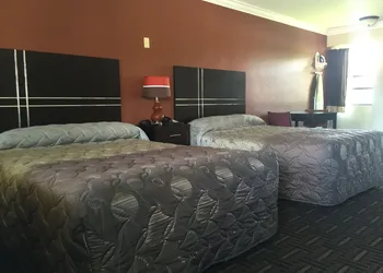 Orange City Motel hotel thumbnail 6