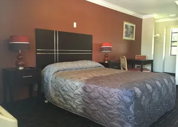 Orange City Motel hotel thumbnail 7