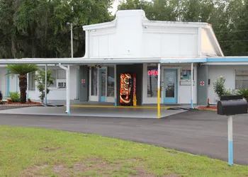 Royal Inn Motel hotel thumbnail 7