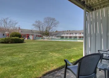 The Rhumb Line Resort hotel thumbnail 4