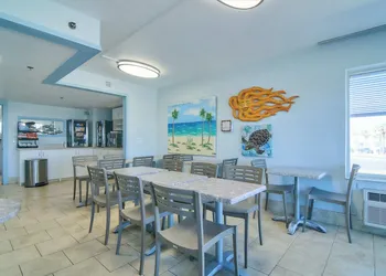 Oceanview Lodge hotel thumbnail 2