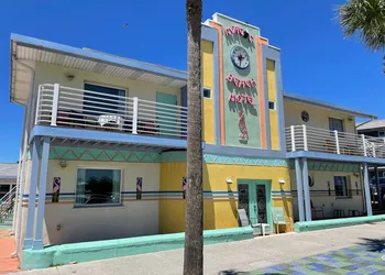 Magic Beach Motel hotel thumbnail 4