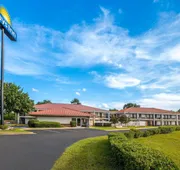 Days Inn by Wyndham Augusta Wheeler Road hotel detail image 3