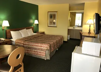 Relax Inn & Suites hotel thumbnail 6