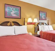 Travelodge by Wyndham Forest Park Atlanta South hotel detail image 5