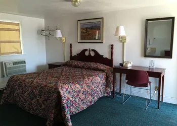 Elko Motel hotel thumbnail 5