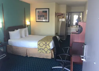 Baymont by Wyndham Florence hotel thumbnail 4