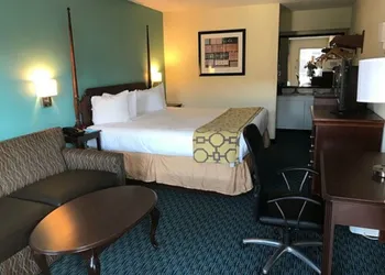 Baymont by Wyndham Florence hotel thumbnail 8