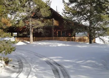 Eagle Ridge Ranch hotel thumbnail 3