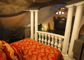 Black Swan Inn hotel thumbnail 2