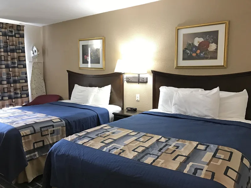 Americas Best Value Inn Mount Vernon hotel detail image 6
