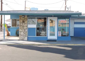 Walden Motel hotel thumbnail 5