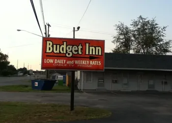 Budget Inn Du Quoin hotel thumbnail 3