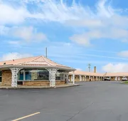 Highway Inn hotel detail image 3