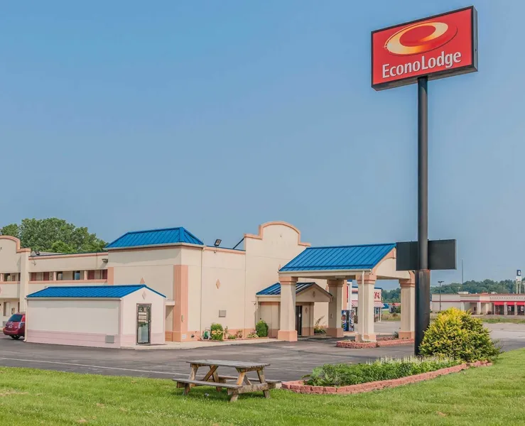 Econo Lodge Cloverdale hotel detail image 2