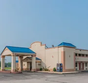 Econo Lodge Cloverdale hotel detail image 3