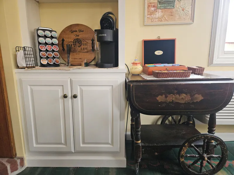 The Green Tree Inn hotel detail image 6