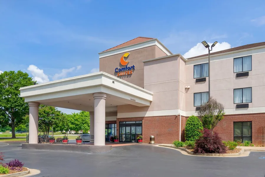 Comfort Suites Oxford I-20 exit 188 hotel detail image 6