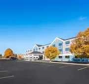 Comfort Inn & Suites Mason City - Clear Lake hotel detail image 7