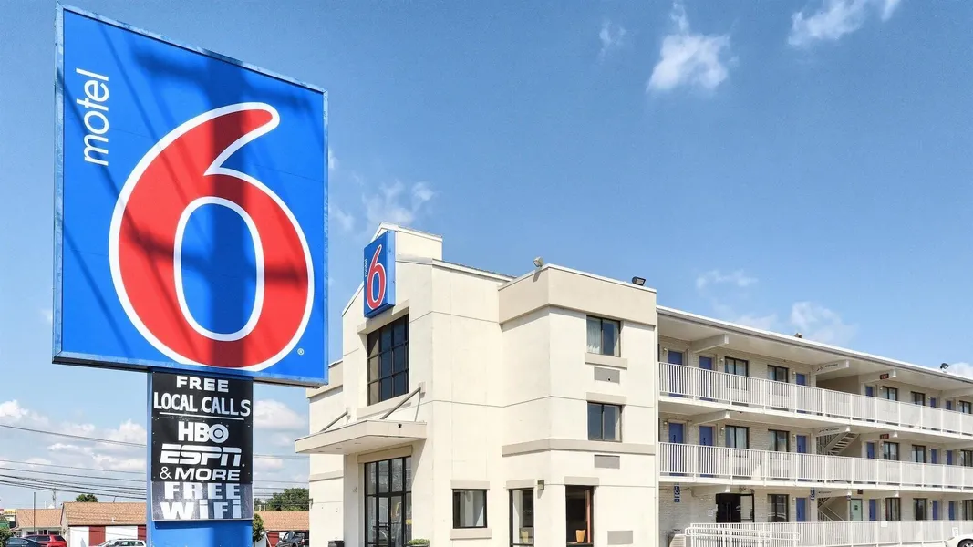 Motel 6 Maple Shade Township, NJ - Philadelphia - Mt Laurel hotel detail image 2