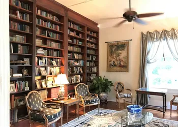 Historic Michabelle Inn hotel thumbnail 6