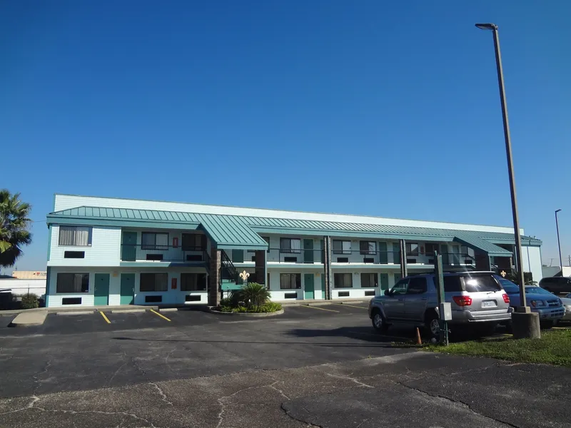 Nola Inn & Suites hotel detail image 6
