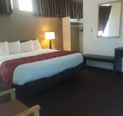 Econo Lodge Colorado Springs Downtown hotel detail image 7