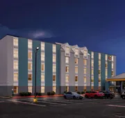 Comfort Inn & Suites Staunton hotel detail image 3