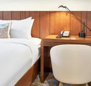 Metropolitan Hotel Vancouver by Marriott hotel detail image 3